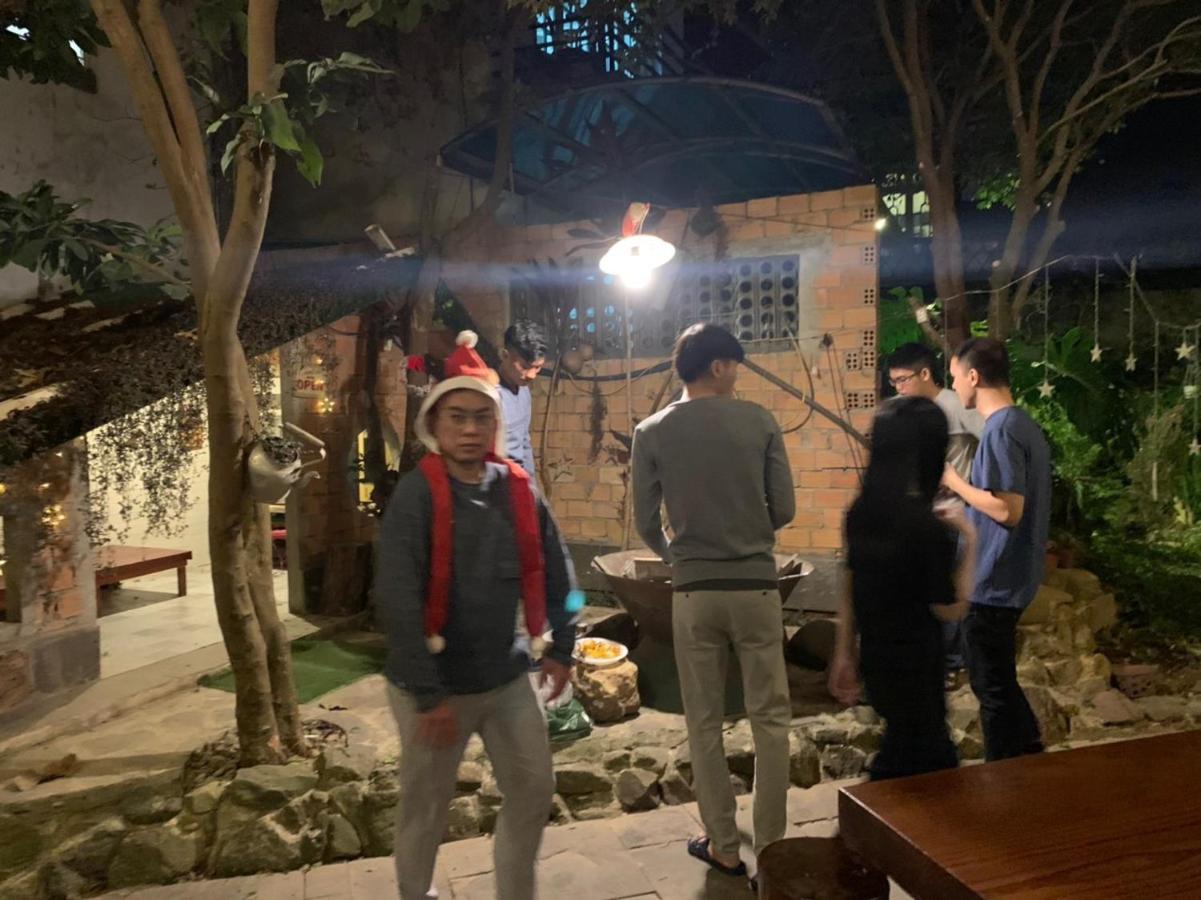 De Daisy Villa Homestay Da Lat Eksteriør billede