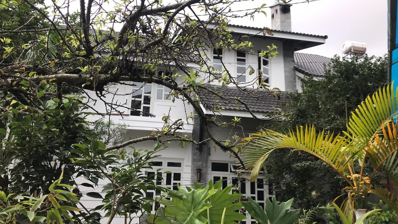 De Daisy Villa Homestay Da Lat Eksteriør billede