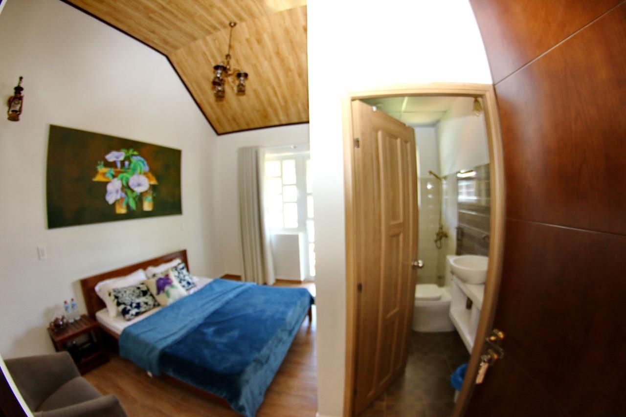 De Daisy Villa Homestay Da Lat Eksteriør billede