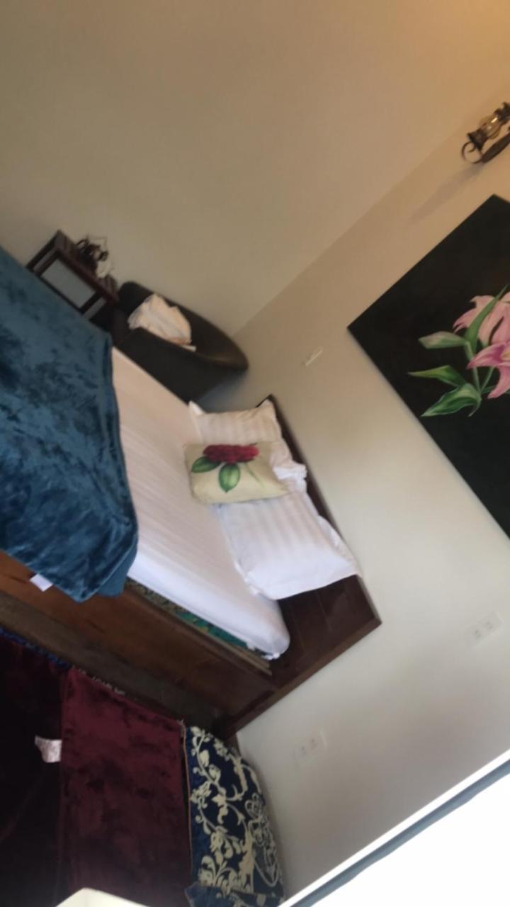 De Daisy Villa Homestay Da Lat Eksteriør billede