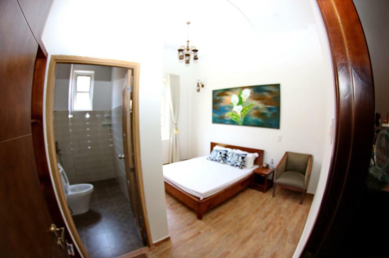 De Daisy Villa Homestay Da Lat Eksteriør billede