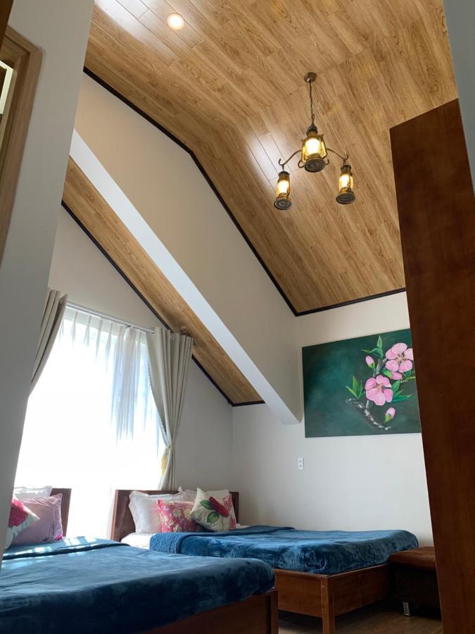 De Daisy Villa Homestay Da Lat Eksteriør billede